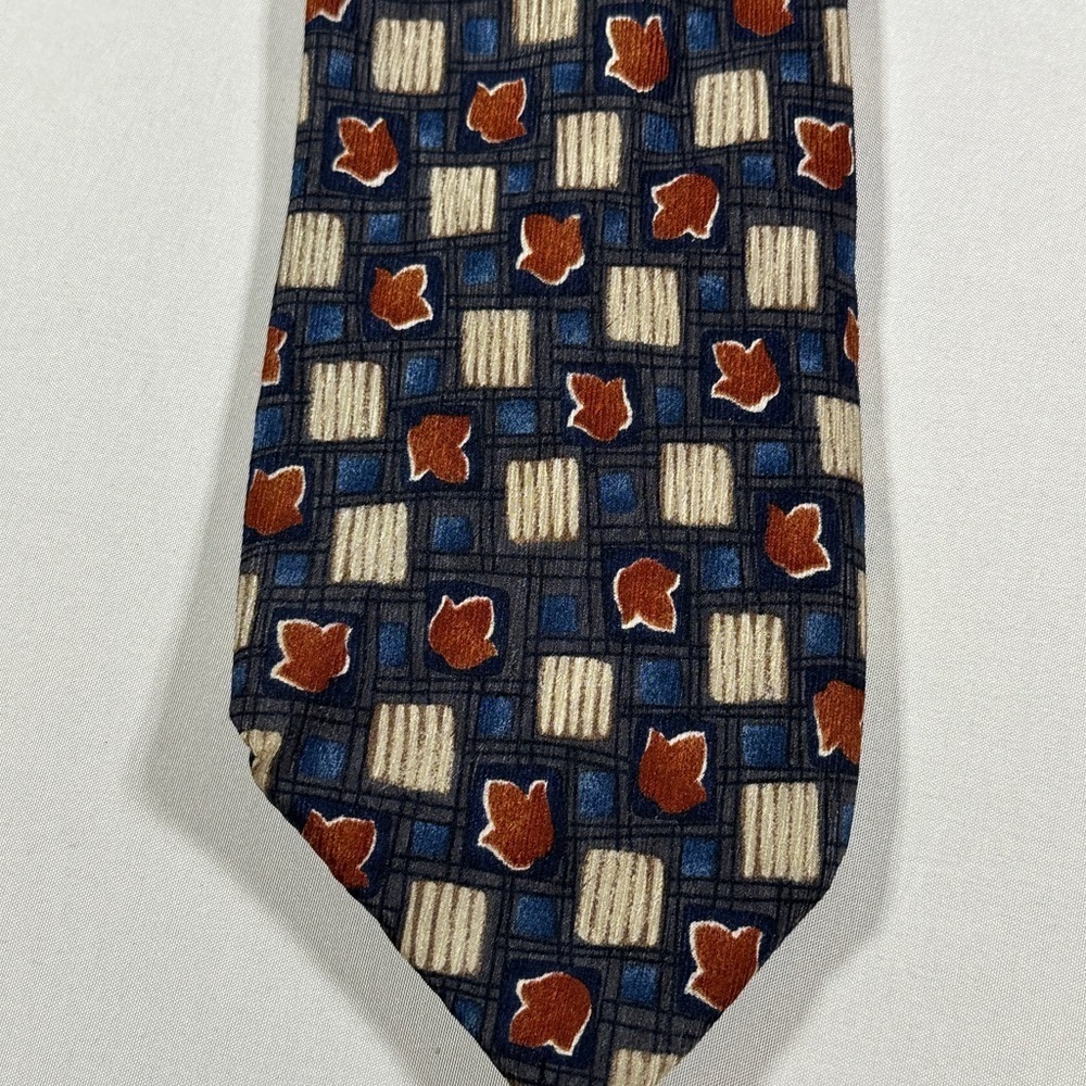 Men’s Ottimo Italian Necktie​​​ - Picture 2 of 4